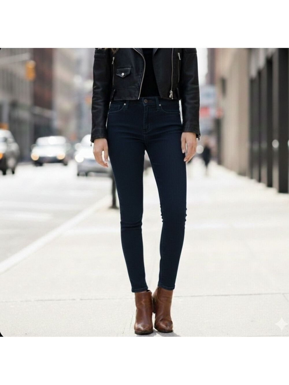 Joe's Jeans Curvy Skinny Dark Blue Wash Denim Sz. 26 Cleangirl Streetwear